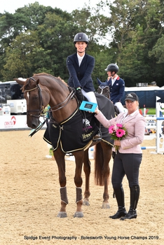 Louise Hits Form at Bolesworth